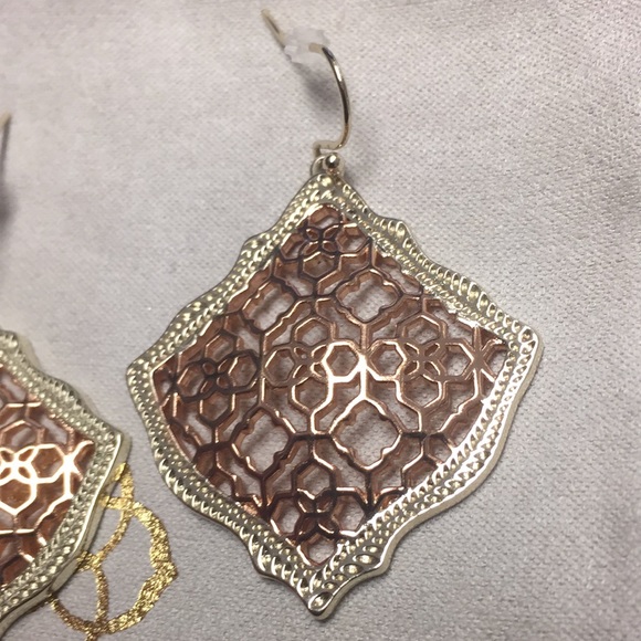 Kendra Scott - Picture 6 of 9